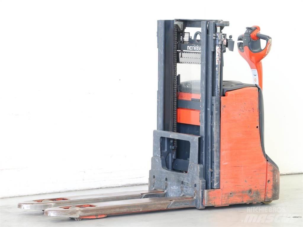 Linde D08/1160-00 Apiladores eléctricos