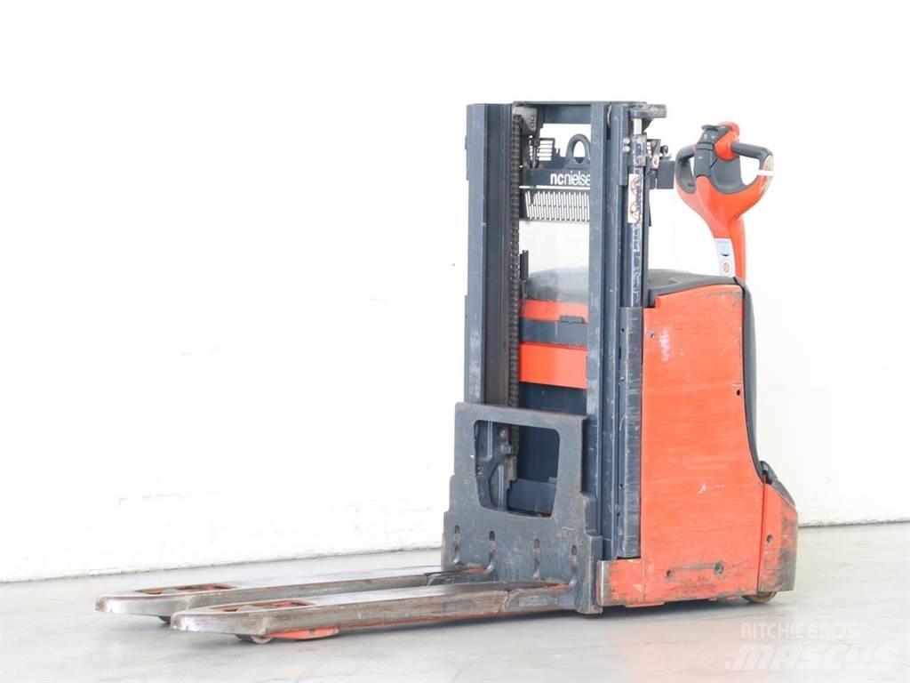 Linde D08/1160-00 Apiladores eléctricos