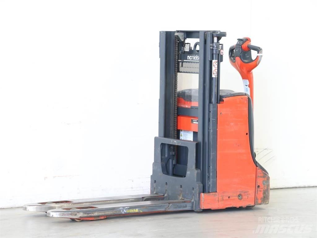Linde D08/1160-00 Apiladores eléctricos