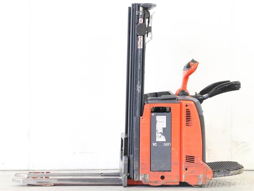 Linde D12AP/133 Apiladores eléctricos
