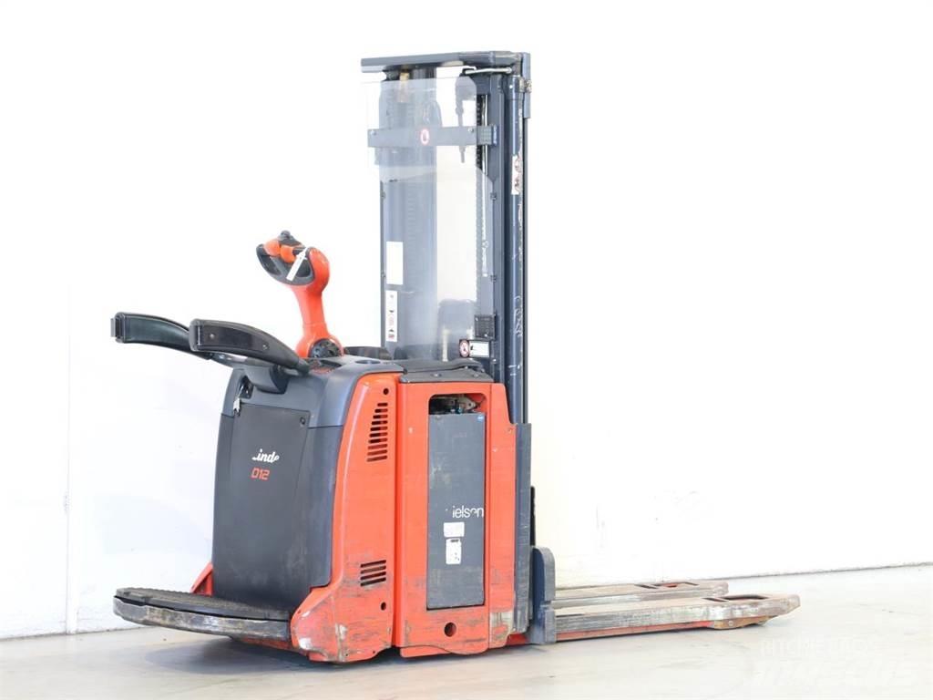 Linde D12AP/133 Apiladores eléctricos