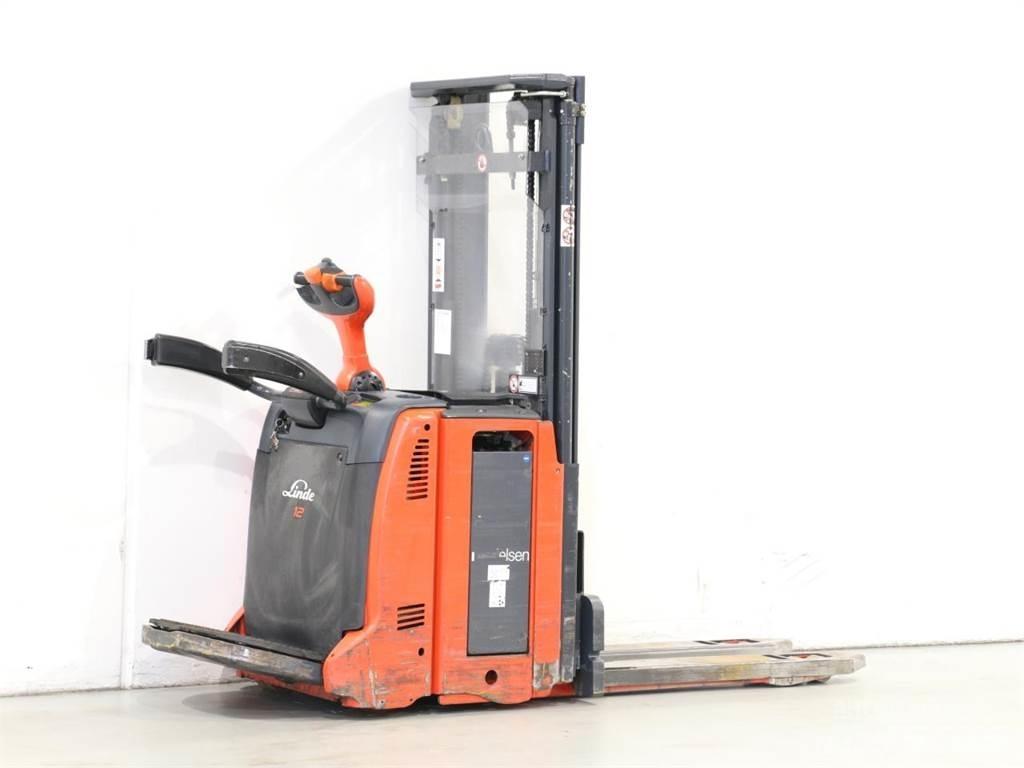 Linde D12AP/133 Apiladores eléctricos
