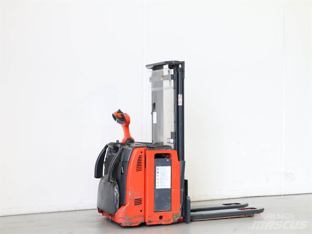 Linde D12AP/133 Apiladores eléctricos