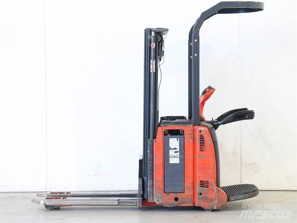 Linde D12AP/133-00 Apiladores eléctricos