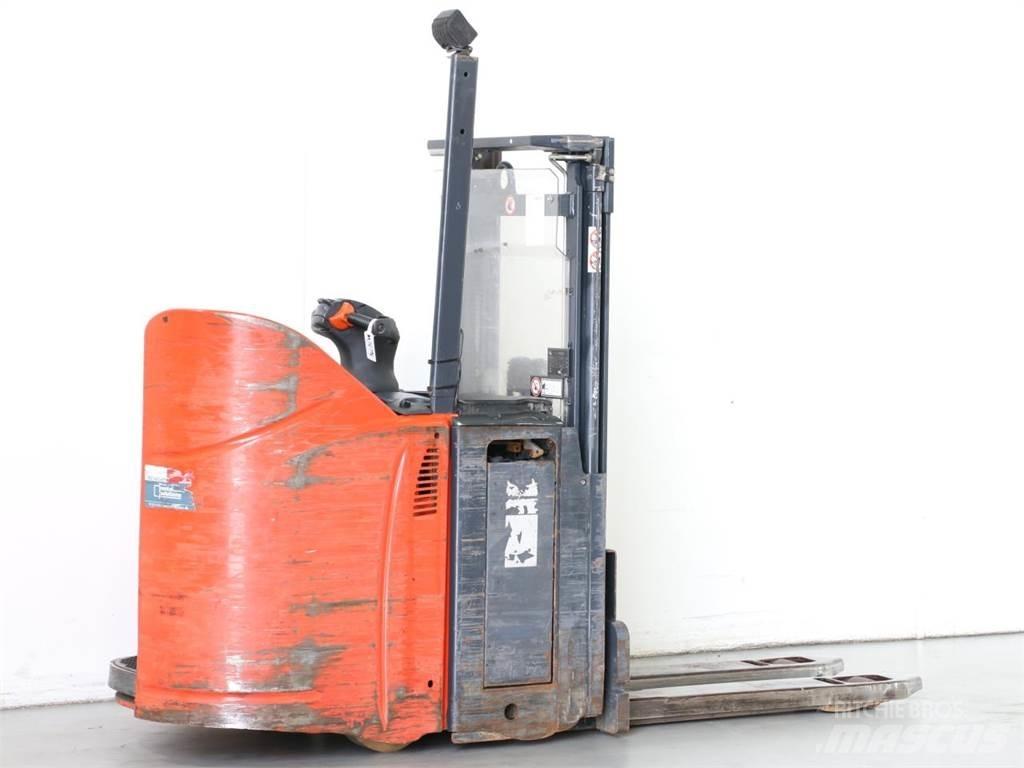 Linde D12SP/133 Apiladores eléctricos