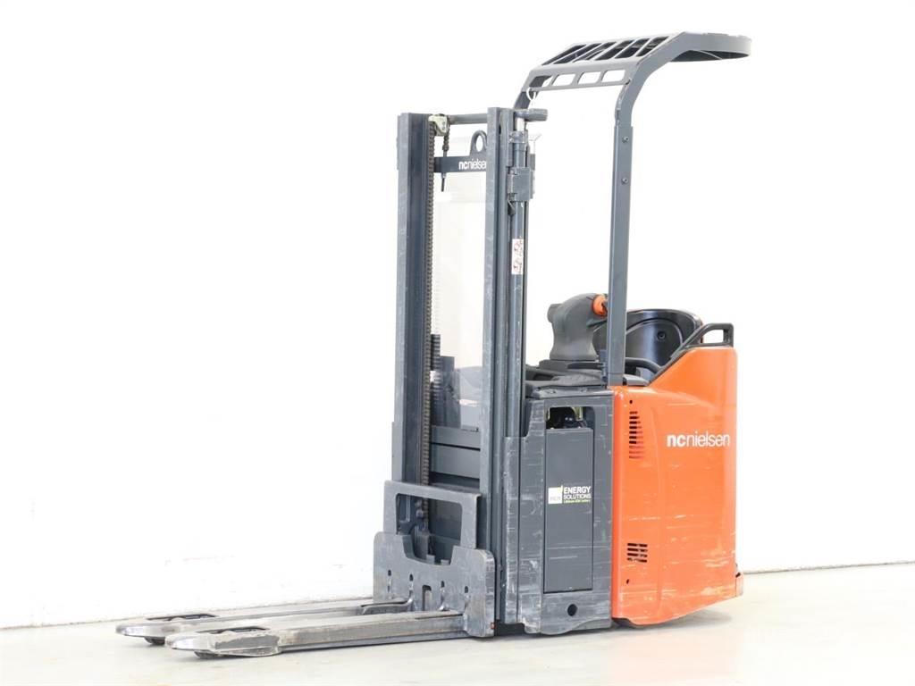 Linde D12SP/133 Apiladores eléctricos