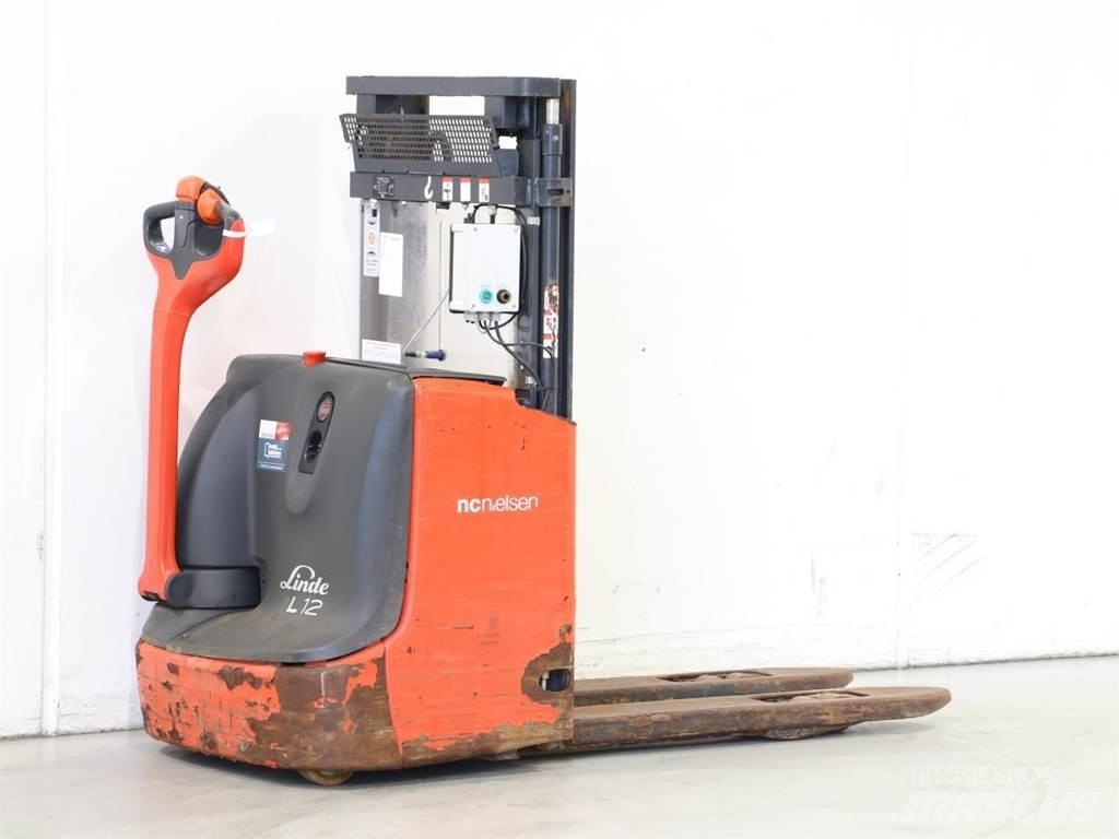 Linde L12I/1172 Apiladores eléctricos