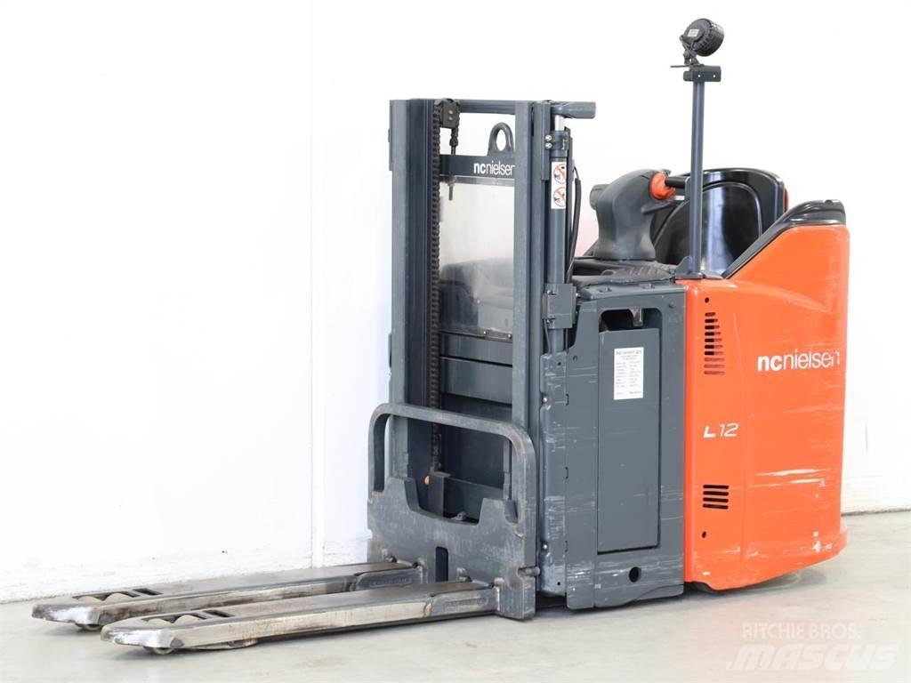 Linde L12LSP/133 Apiladores eléctricos
