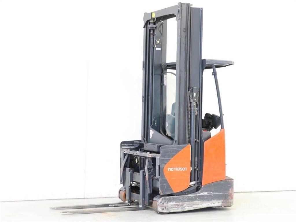 Linde R14X/116-03 Carretillas retráctiles