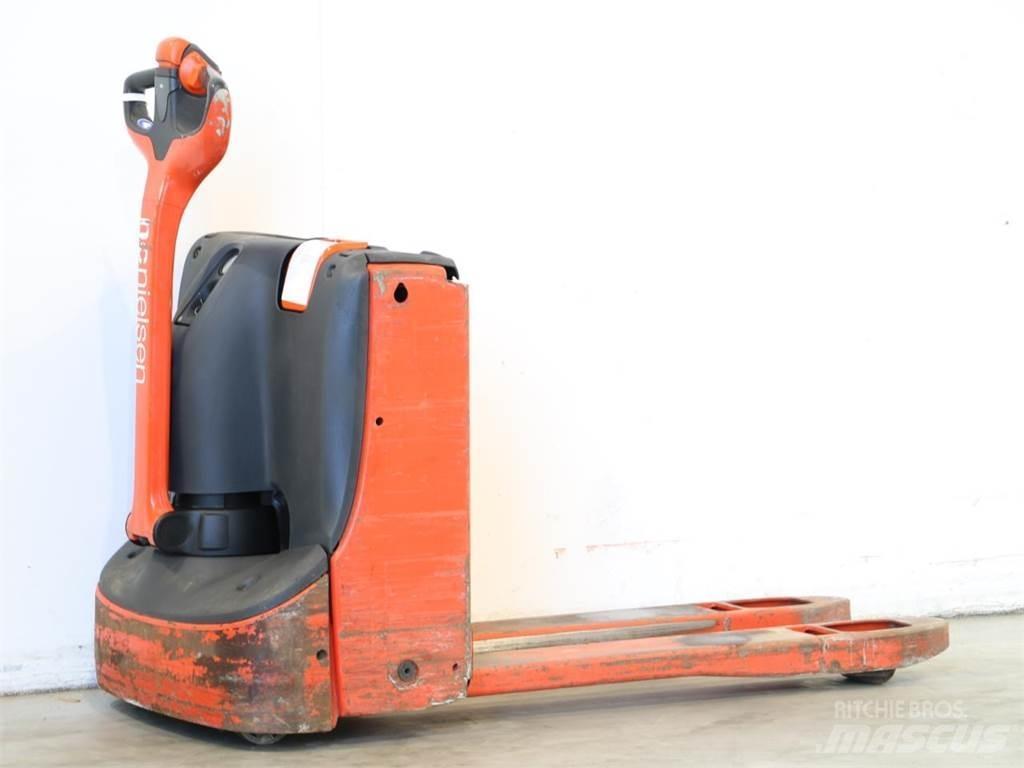 Linde T16/1152 Apiladores eléctricos