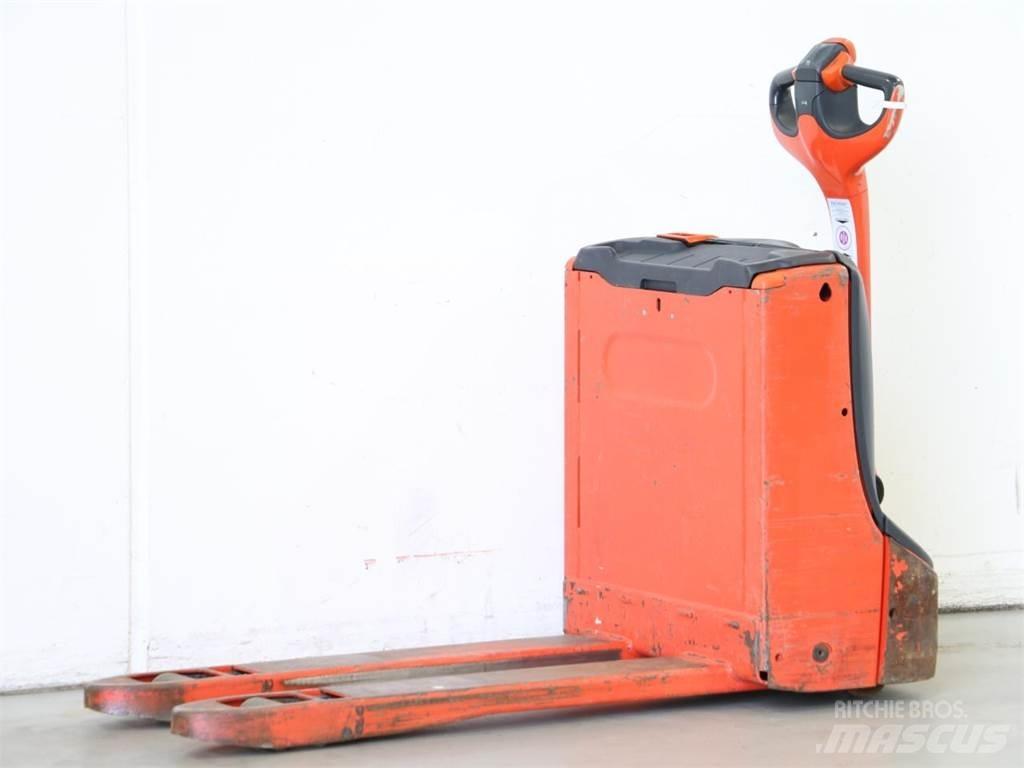 Linde T16/1152 Apiladores eléctricos