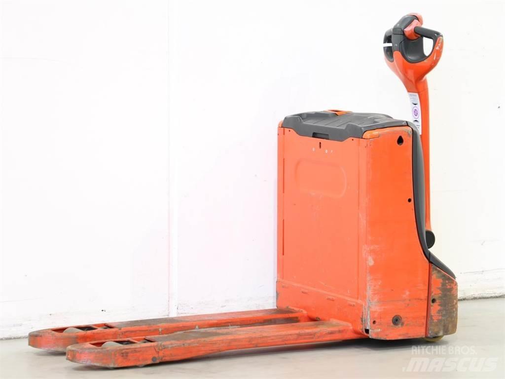 Linde T16/1152 Apiladores eléctricos