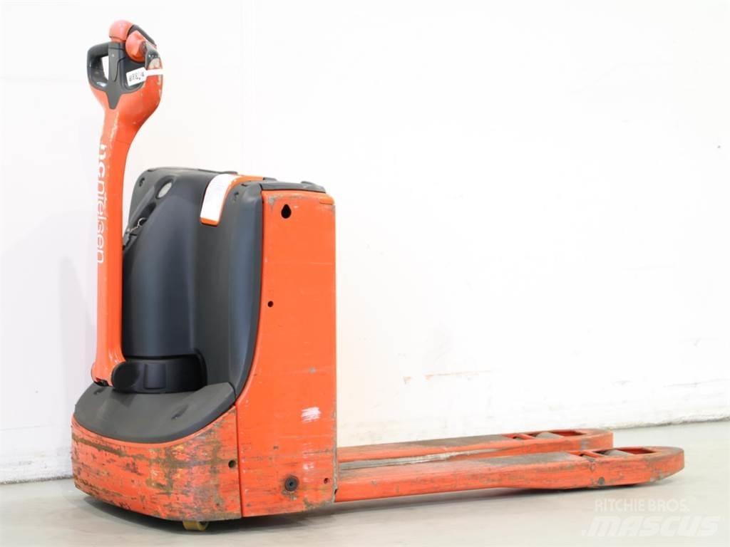 Linde T16/1152 Apiladores eléctricos