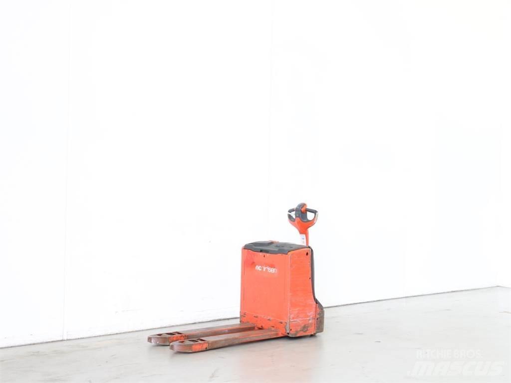 Linde T16/1152 Apiladores eléctricos