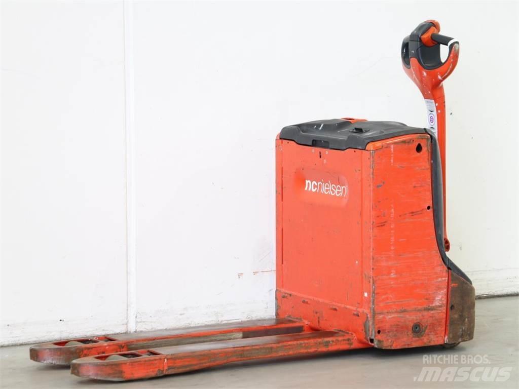 Linde T16/1152 Apiladores eléctricos