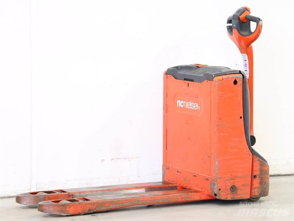 Linde T16/1152 Apiladores eléctricos