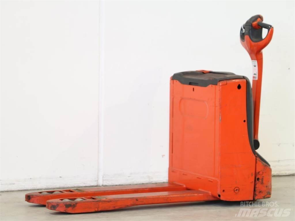 Linde T16/1152 Apiladores eléctricos