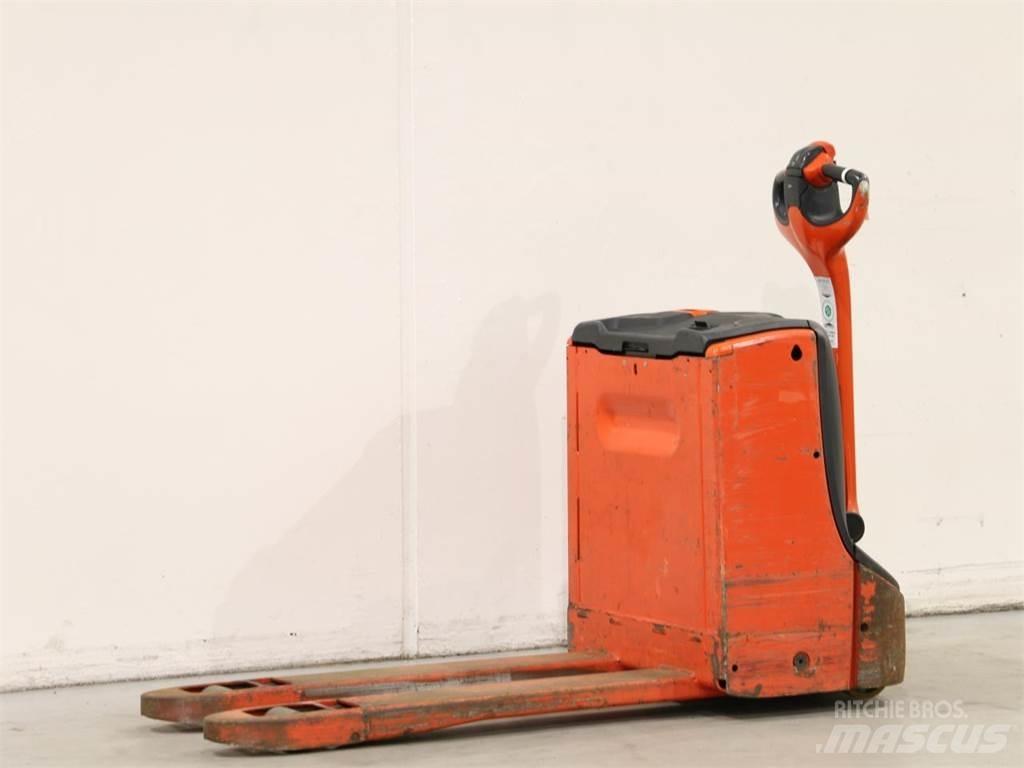 Linde T16/1152 Apiladores eléctricos