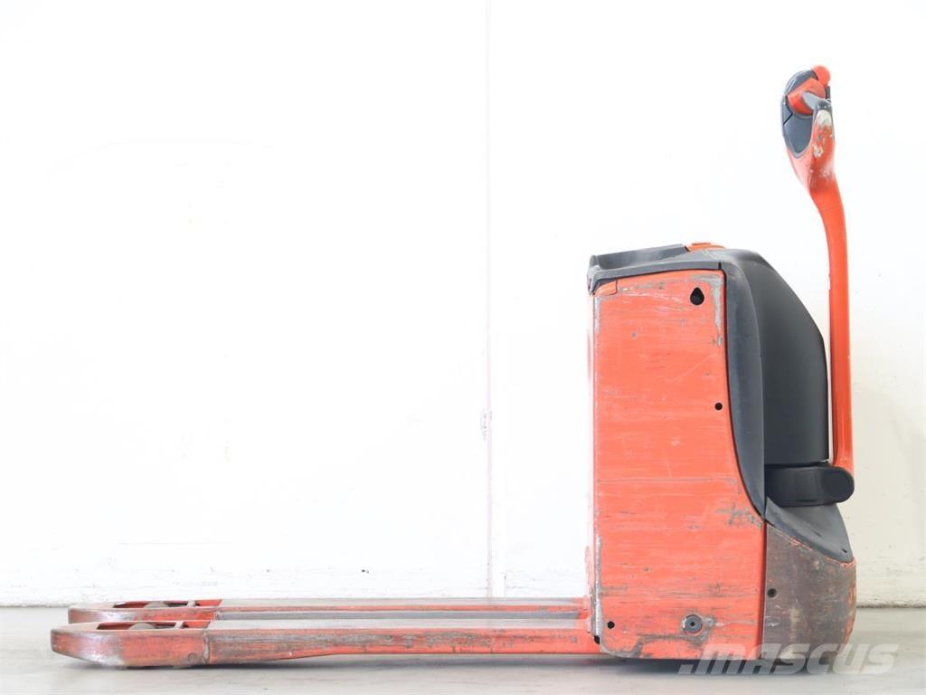 Linde T16/1152 Apiladores eléctricos