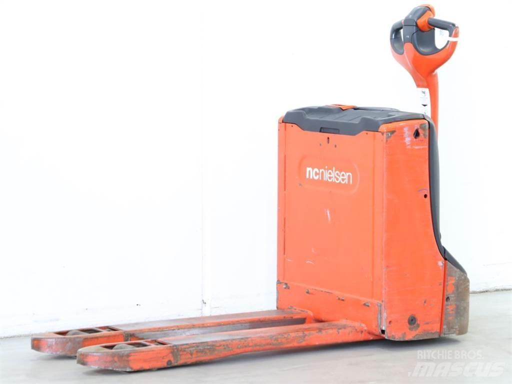 Linde T16/1152 Apiladores eléctricos