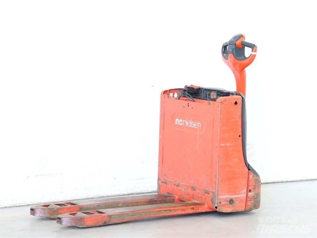 Linde T16/1152 Apiladores eléctricos