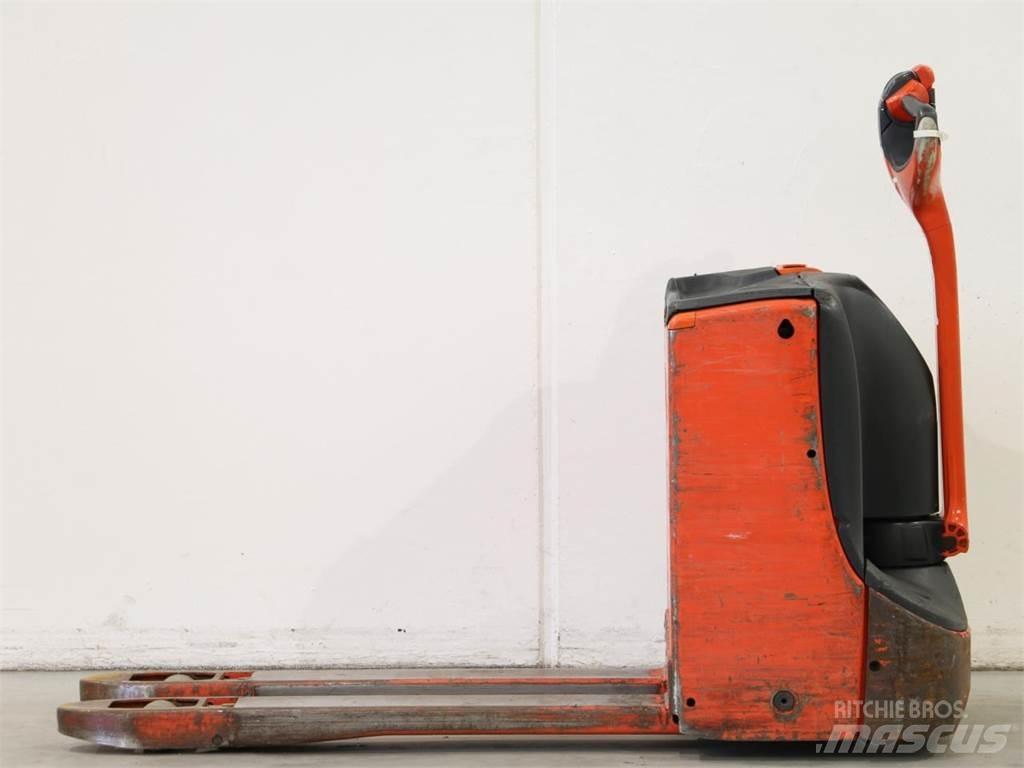 Linde T16/1152-00 Apiladores eléctricos