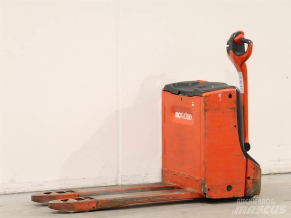 Linde T16/1152-00 Apiladores eléctricos