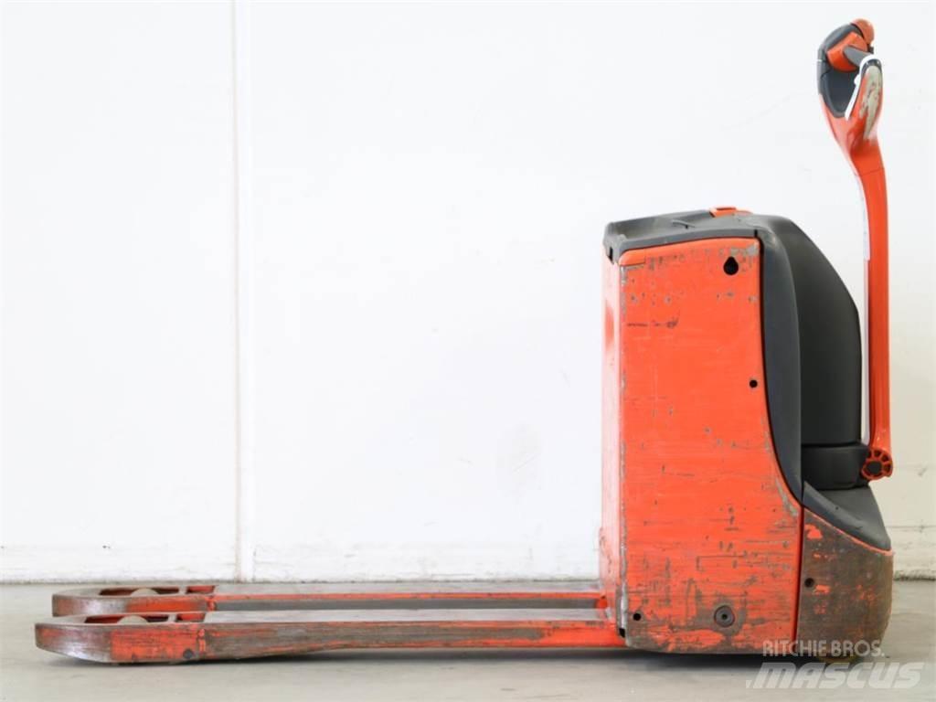 Linde T16/1152-00 Apiladores eléctricos