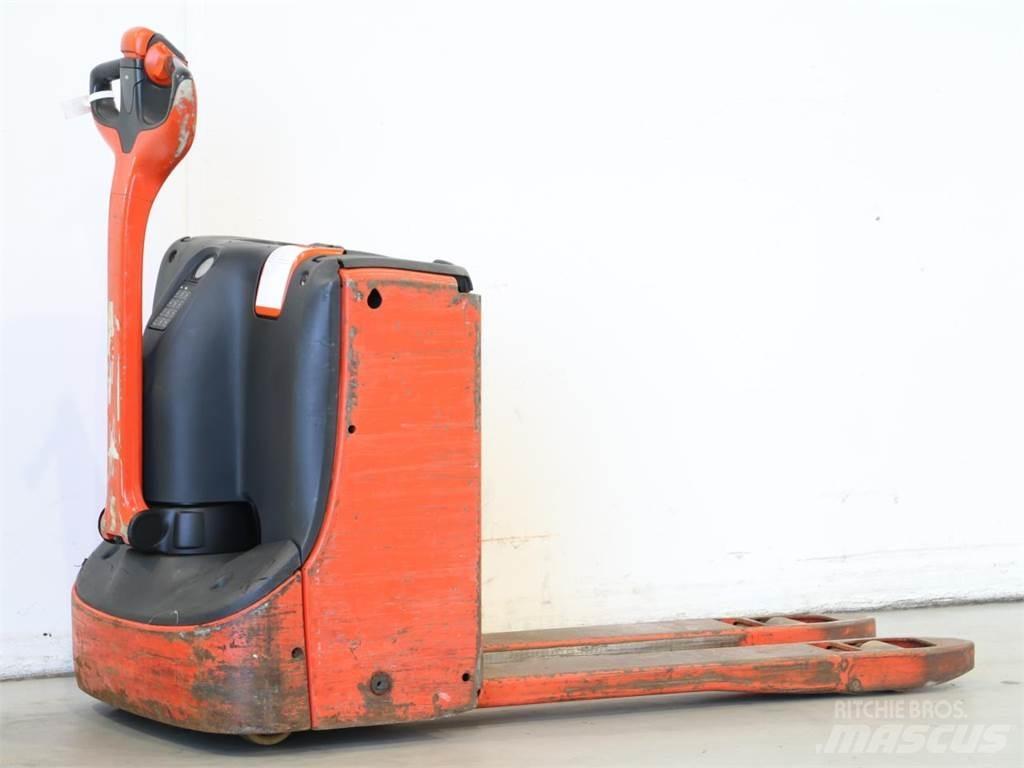 Linde T16/1152-00 Apiladores eléctricos