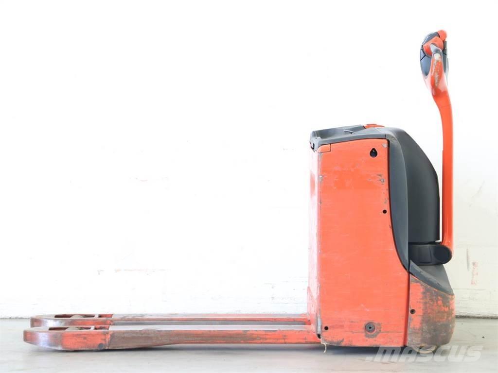 Linde T16/1152-00 Apiladores eléctricos