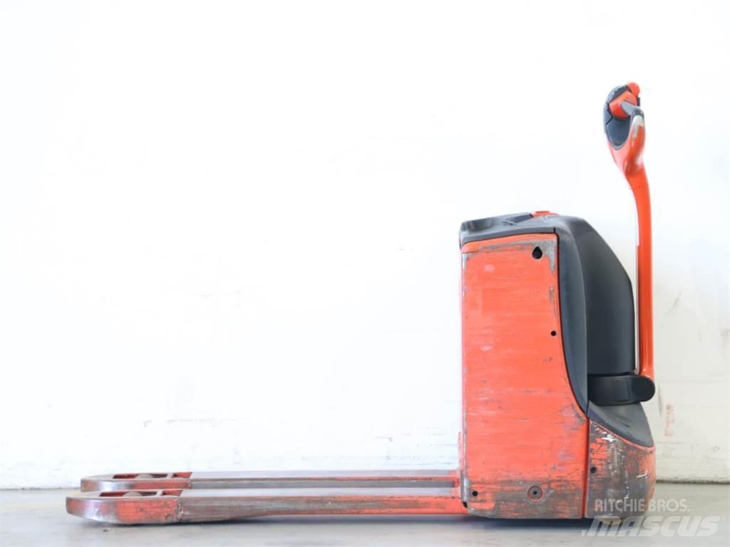 Linde T16/1152-00 Apiladores eléctricos