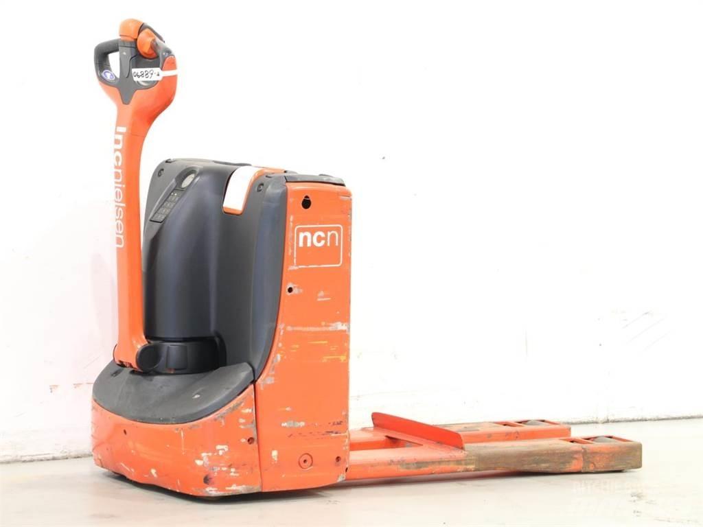 Linde T16/1152-00 Apiladores eléctricos