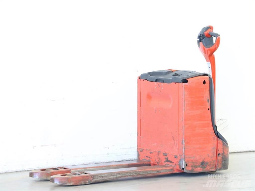 Linde T16/1152-00 Apiladores eléctricos