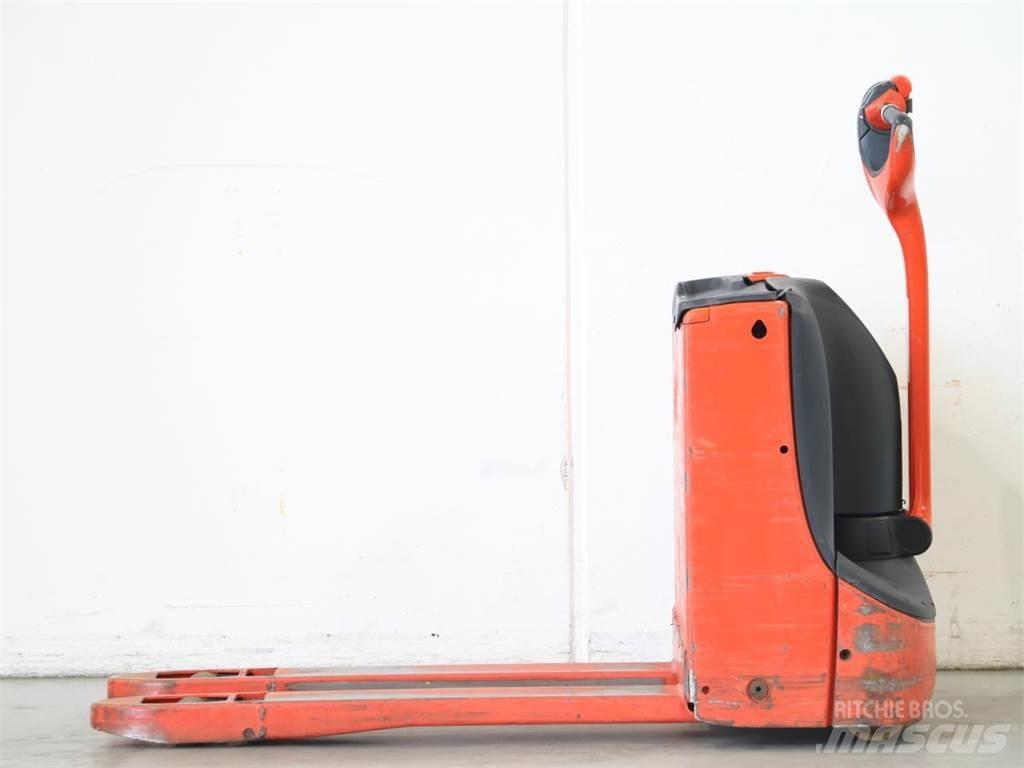 Linde T16/1152-02 Apiladores eléctricos
