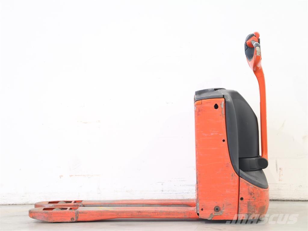 Linde T16/1152-02 Apiladores eléctricos