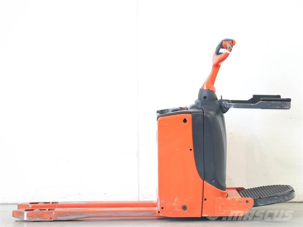 Linde T16P/1151 Apiladores eléctricos