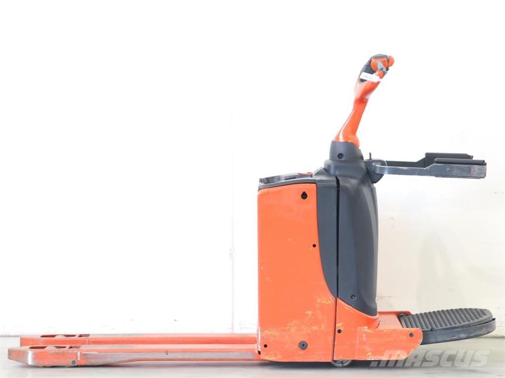 Linde T16P/1151 Apiladores eléctricos