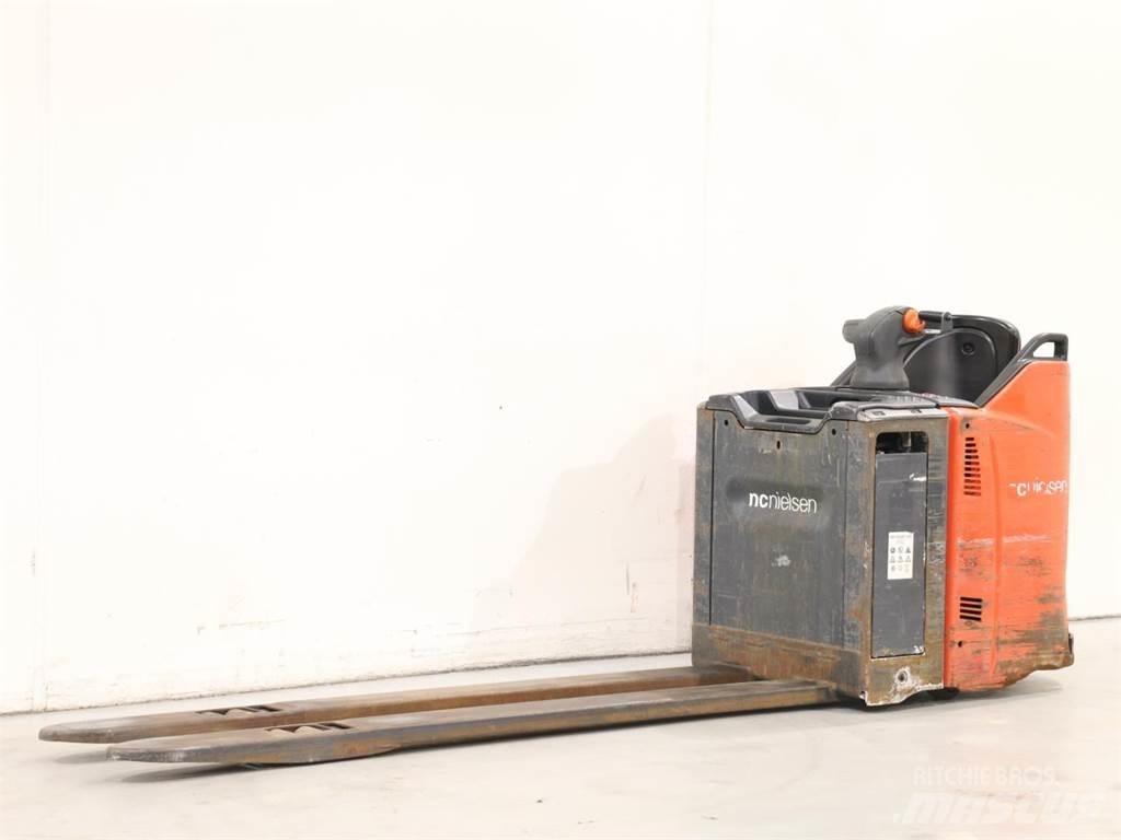 Linde T20SP/131 Apiladores eléctricos