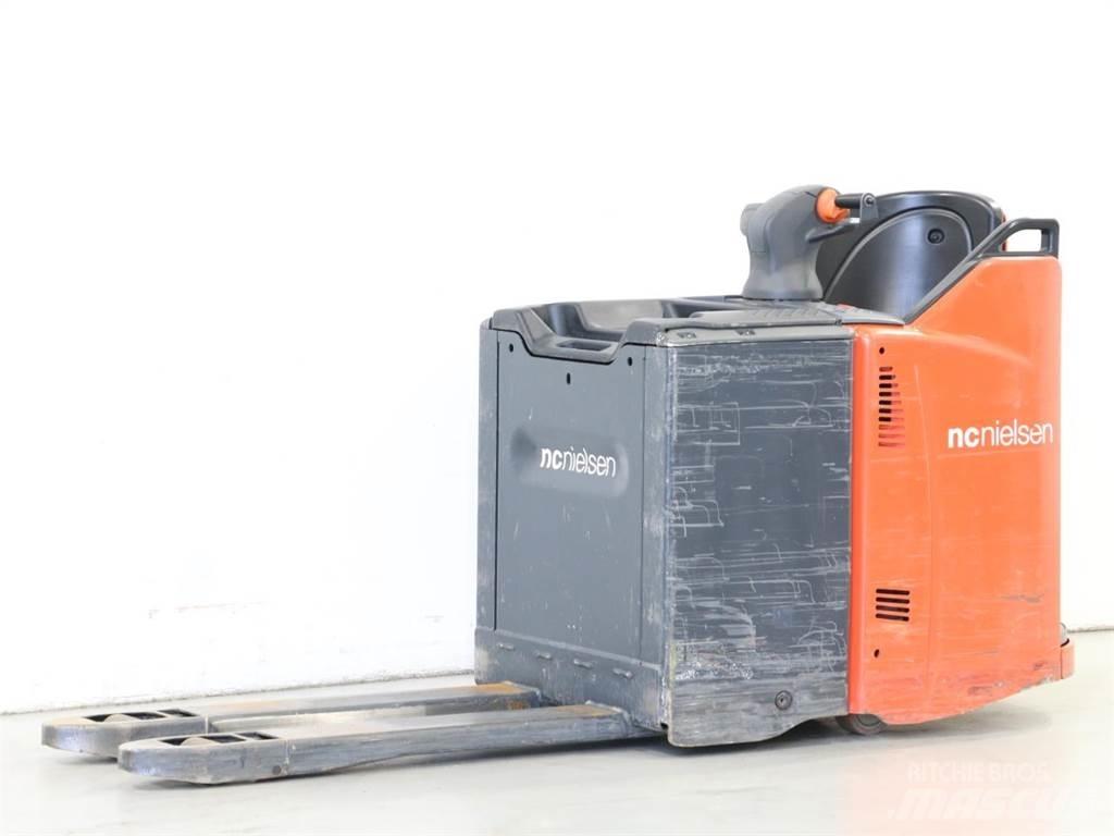 Linde T20SP/131 Apiladores eléctricos