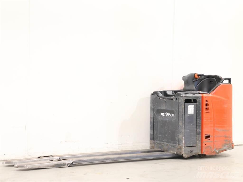 Linde T20SP/131 Apiladores eléctricos