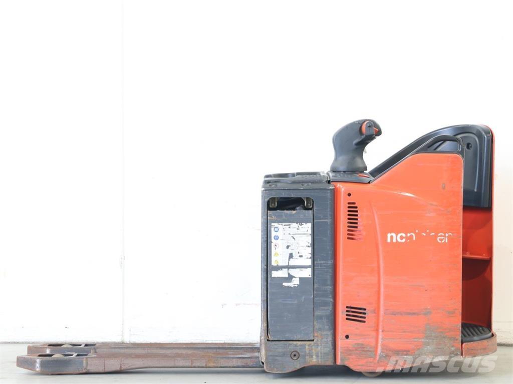 Linde T20SP/131-08 Apiladores eléctricos