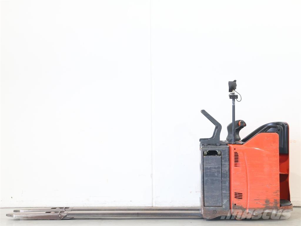 Linde T20SP/131-08 Apiladores eléctricos