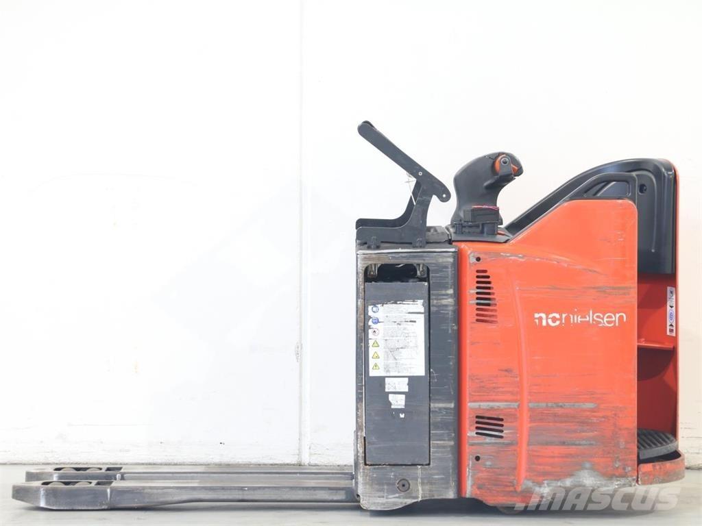 Linde T20SP/131-08 Apiladores eléctricos