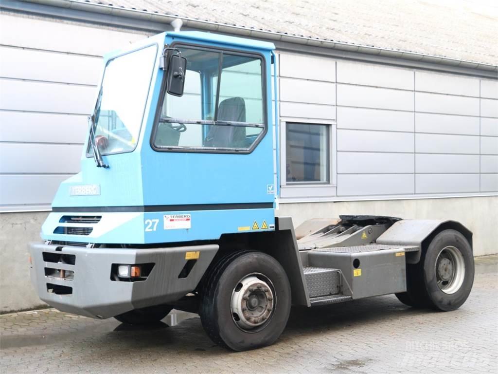 Terberg YT220 4X2 Almacenaje - Otros