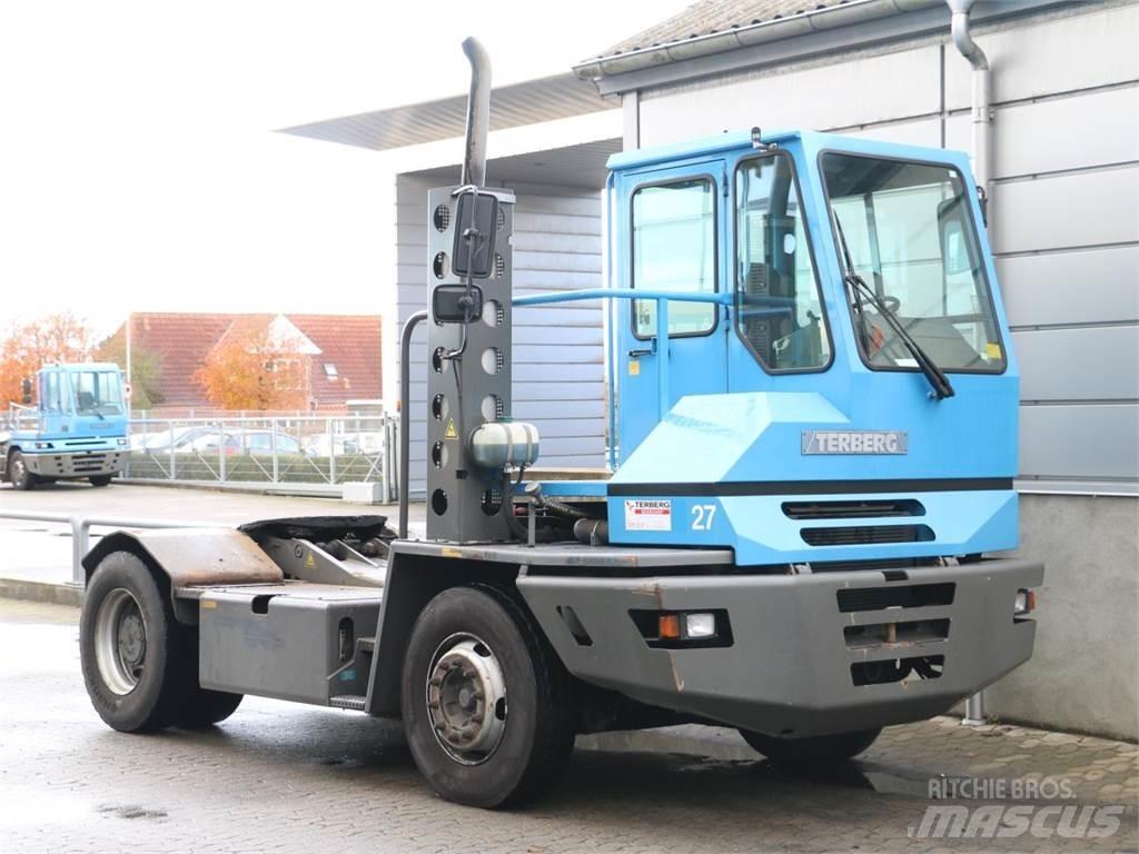 Terberg YT220 4X2 Almacenaje - Otros