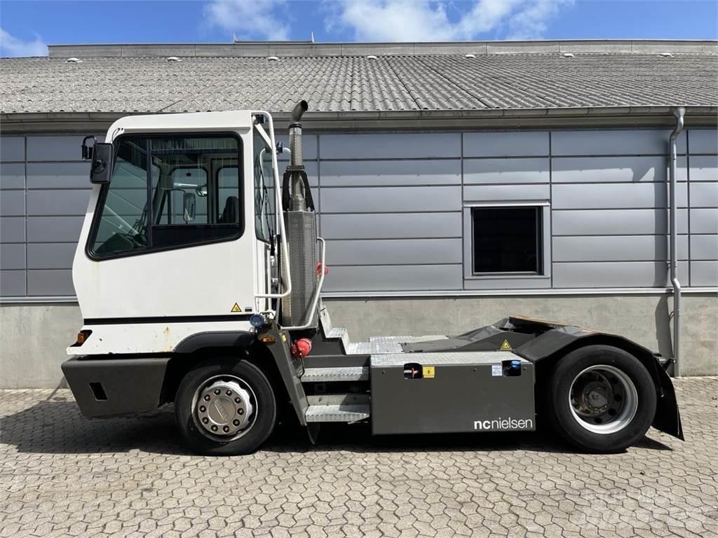 Terberg YT222 4X2 Almacenaje - Otros