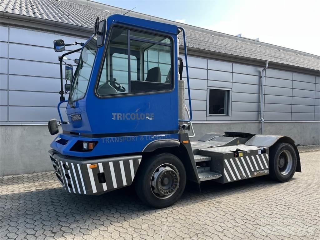 Terberg YT222 4X2 Almacenaje - Otros