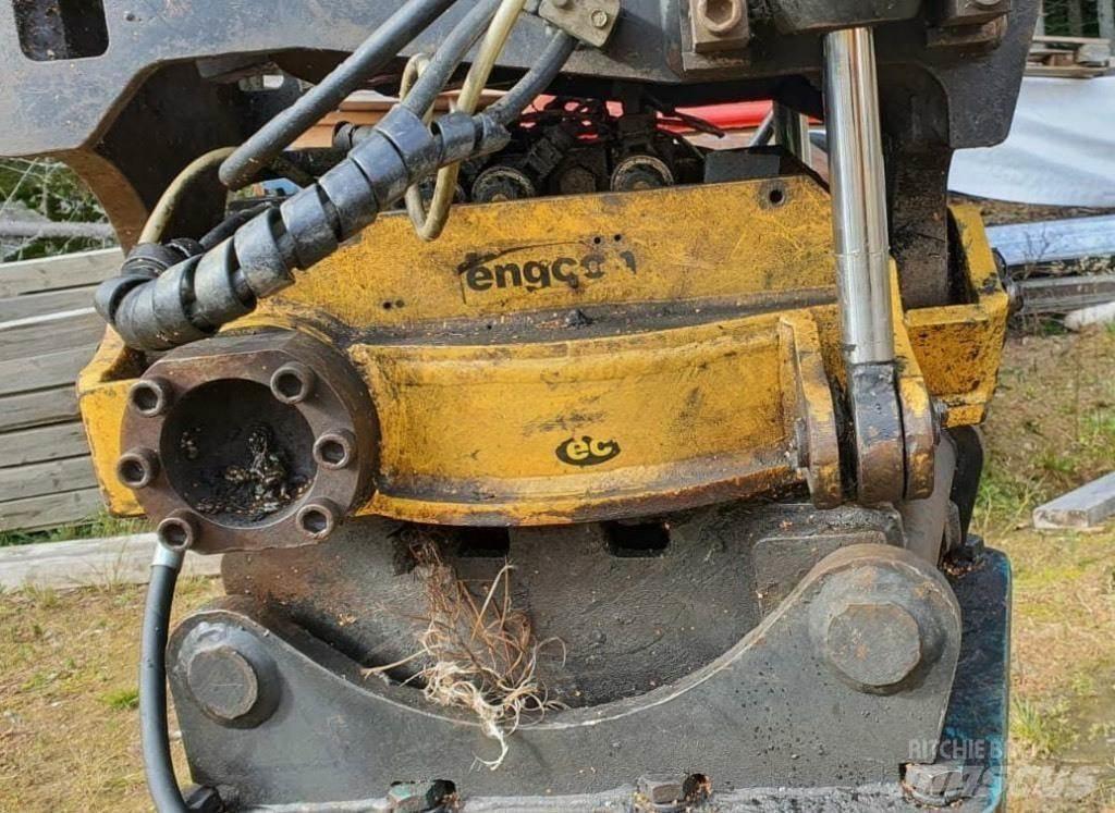 Åkerman EW 130 Excavadoras de cadenas