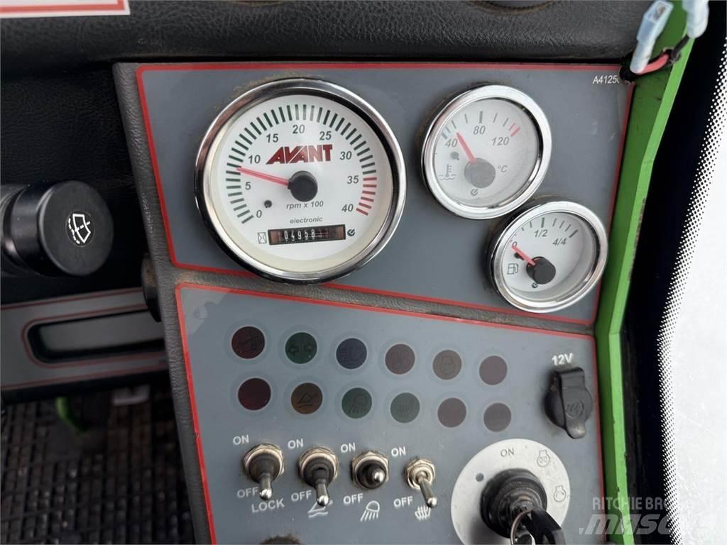 Avant 640 DLX Palas cargadoras