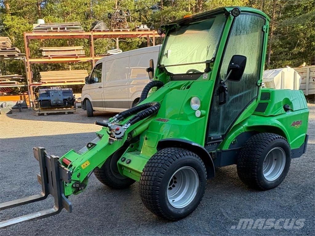Avant 750 Palas cargadoras